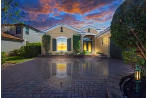 11400 Hillcrest Circle, Port Saint Lucie, FL 34987 - MLS#R11137331