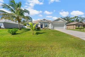 2018 SW Beard Street, Port St Lucie, FL 34953 - MLS#R11137333