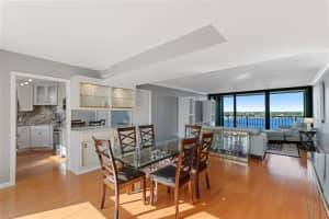 136 Lakeshore Drive, North Palm Beach, FL 33408 - MLS#R11137345