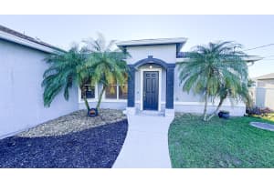 4002 SW Jarmer Road, Port Saint Lucie, FL 34953 - MLS#R11137358