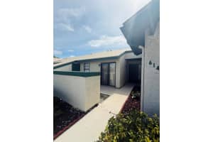 614 SW Jeanne Street, Port Saint Lucie, FL 34953 - MLS#R11137370