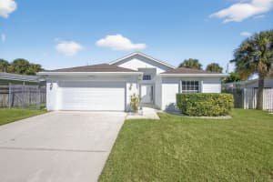 554 Riverside Drive, Palm Beach Gardens, FL 33410 Sold 12/02/25