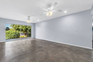 200 Waterway Drive, Lantana, FL 33462 - MLS#R11137438