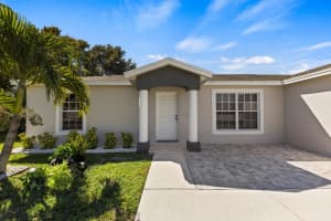 2110 SW Trenton Lane, Port Saint Lucie, FL 34984 - MLS#R11137440