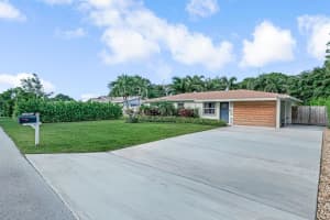 6705 Massachusetts Drive, Lake Worth, FL 33462 - MLS#R11137441