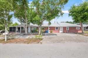 216 Micco Avenue, Sebring, FL 33870 - MLS#R11137446