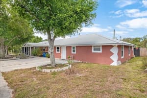 216 Micco Avenue, Sebring, FL 33870 - MLS#R11137446