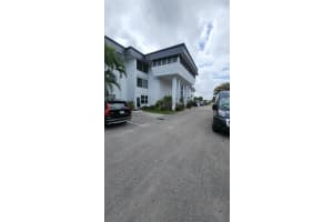 4880 Nw 22nd Street Ph, Lauderhill, Fl 33313, Lauderhill