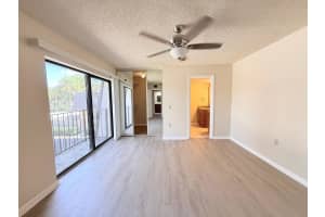 805 8th Way 805, West Palm Beach, FL 33407 - MLS#R11137466