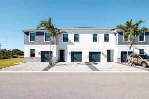 7648 SW Lucy Lane, Stuart, FL 34997 - MLS#R11137487