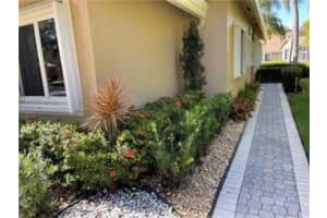 15864 SW 10th Street, Pembroke Pines, FL 33027 - MLS#R11137494