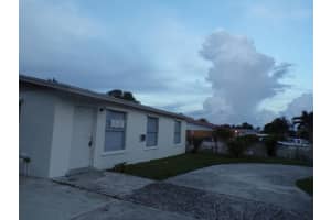 1572 W 31st Street, Riviera Beach, FL 33404 - MLS#R11137510