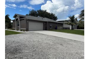 8015 97th Court, Vero Beach, FL 32967 - MLS#R11137514