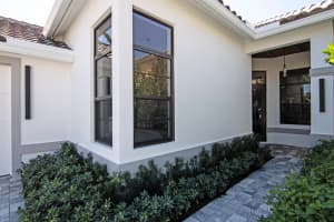 2579 Players Court, Wellington, FL 33414 - MLS#R11137527