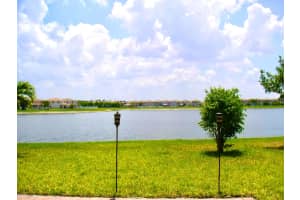 3298 Turtle Cove, West Palm Beach, FL 33411 - MLS#R11137535