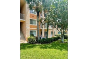 221 SW Palm Drive 104, Port Saint Lucie, FL 34986 - MLS#R11137589