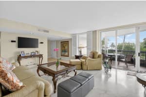 120 S Ocean Boulevard 2-B, Delray Beach, FL 33483 - MLS#R11137590