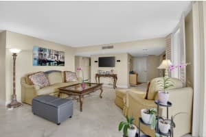 120 Ocean Boulevard, Delray Beach, FL 33483 - MLS#R11137590