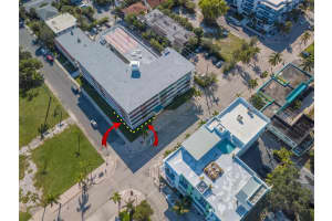 1 Lakeside Drive, Lake Worth Beach, FL 33460 - MLS#R11137592