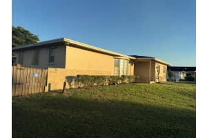 1009 18th Street, Belle Glade, FL 33430 - MLS#R11137631