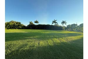 1009 18th Street, Belle Glade, FL 33430 - MLS#R11137631