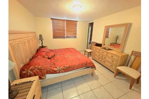 2831 Somerset Drive, Lauderdale Lakes, FL 33311 - MLS#R11137652