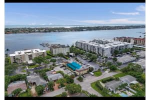 1204 S Lake Drive 4, Lantana 1204 S Lake Drive 4, Lantana