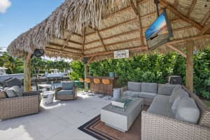 12 Leeward Circle, Tequesta, FL 33469 - MLS#R11137675