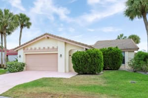 5695 Lakeview Mews Drive, Boynton Beach, FL 33437 - MLS#R11137687