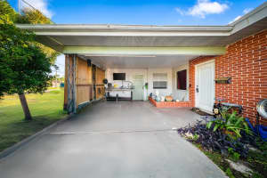 3112 SE Overbrook Drive, Port Saint Lucie, FL 34952 Sold 12/04/25