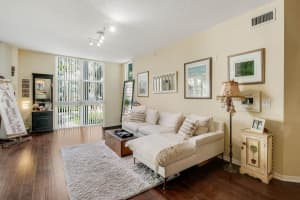 804 E Windward Way 201, Lantana, FL 33462 - MLS#R11137700