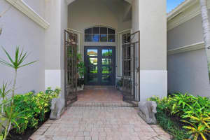 352 Vizcaya Drive, Palm Beach Gardens, FL 33418 Sold 12/31/25
