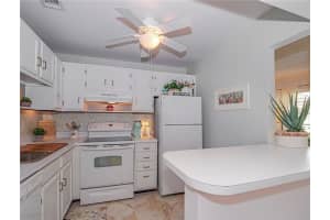 75 Royal Oak Court, Vero Beach, FL 32962 - MLS#R11137740