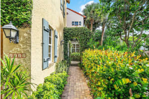 1031 Coralina Lane, Delray Beach, FL 33483 - MLS#R11137756