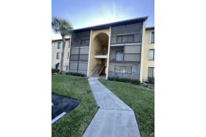 812 Sky Pine Way D1, Greenacres