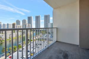 300 Bayview Drive 1411, Sunny Isles Beach, FL 33160 - MLS#R11137778