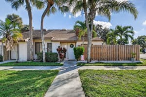 4132 Palm Bay Circle A, West Palm Beach, FL 33406 Sold 12/17/25