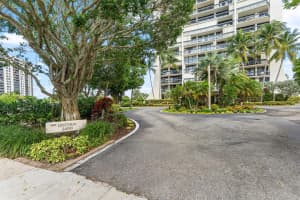 2400 Presidential Way, West Palm Beach, FL 33401 - MLS#R11137799