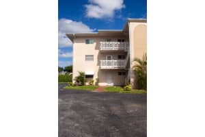 2687 Garden Drive N 101, Lake Worth Beach, FL 33461 Sold 12/17/25