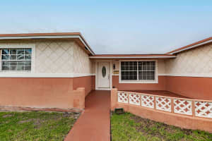 4141 NW 32nd Avenue, Lauderdale Lakes, FL 33309 - MLS#R11137831