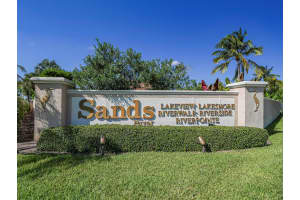 3223 Lakeview Circle, Hutchinson Island, FL 34949 - MLS#R11137850