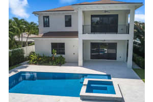 245 Alhambra Place, West Palm Beach, FL 33405 - MLS#R11137863