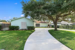 4193 Hyacinth Circle N, Palm Beach Gardens, FL 33410 - MLS#R11137873