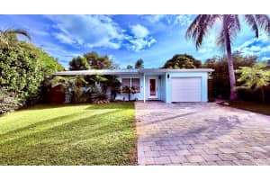 376 SW 2nd Street, Boca Raton, FL 33432 - MLS#R11137880