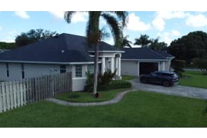 2161 SW Hyacinth Street, Port Saint Lucie, FL 34953 - MLS#R11137912