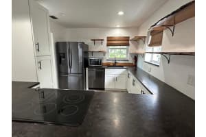 423 Waterside Drive, Hypoluxo, FL 33462 - MLS#R11137965