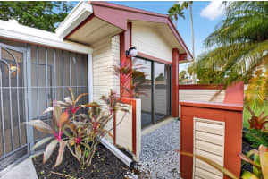 29 Fawlkland Circle, Boynton Beach, FL 33426 - MLS#R11137968