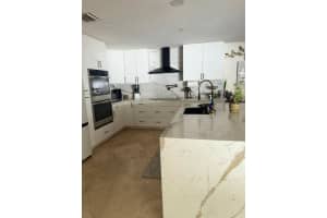 6000 Adriatic Way, West Palm Beach, FL 33413 - MLS#R11137992