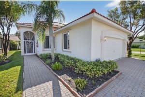 8074 Bellafiore Way, Boynton Beach, FL 33472 - MLS#R11138004