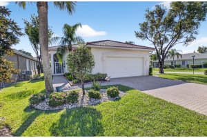 8074 Bellafiore Way, Boynton Beach, FL 33472 - MLS#R11138004